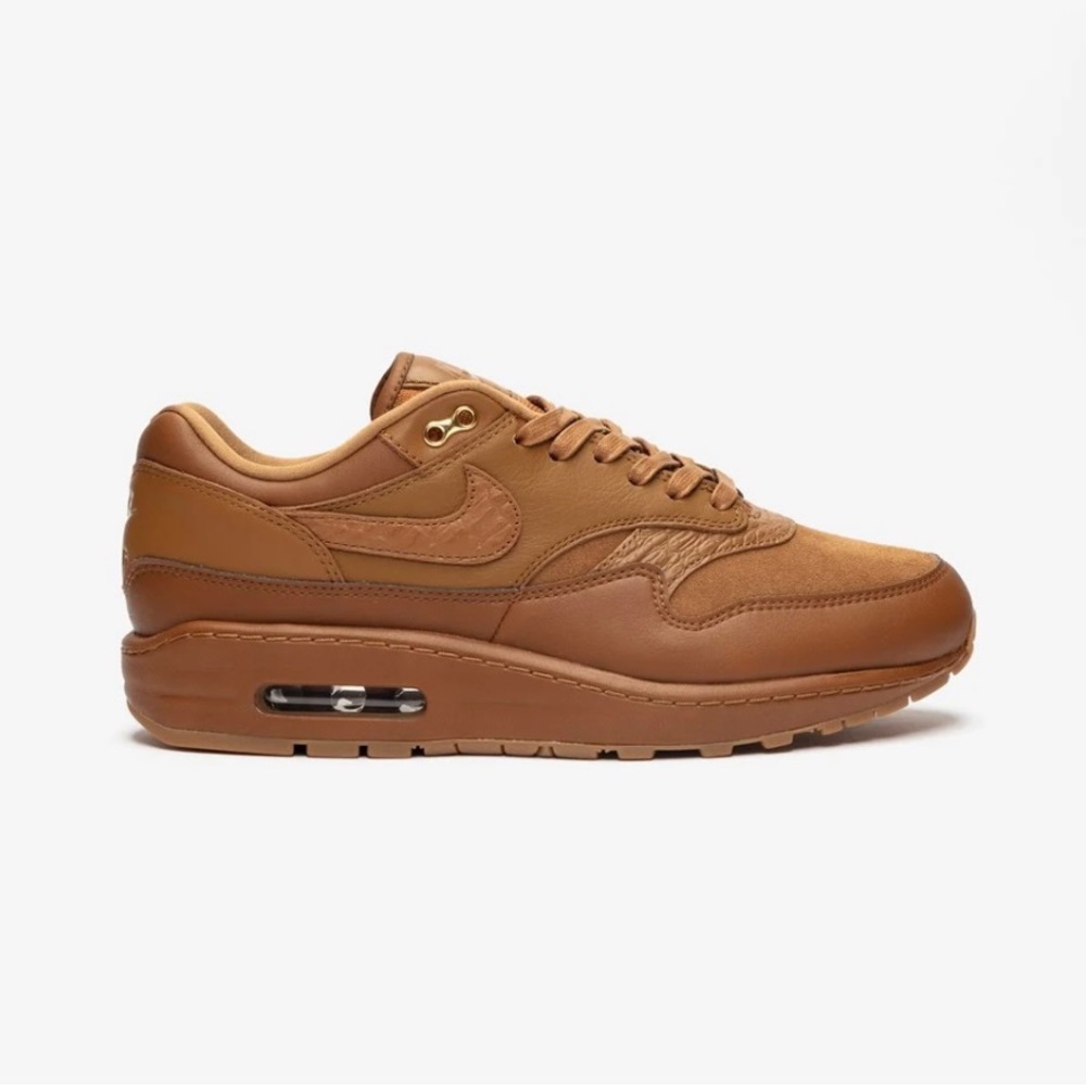 Nike Air Max 1 '87 LUXE ALE BROWN Women’s size 9.5